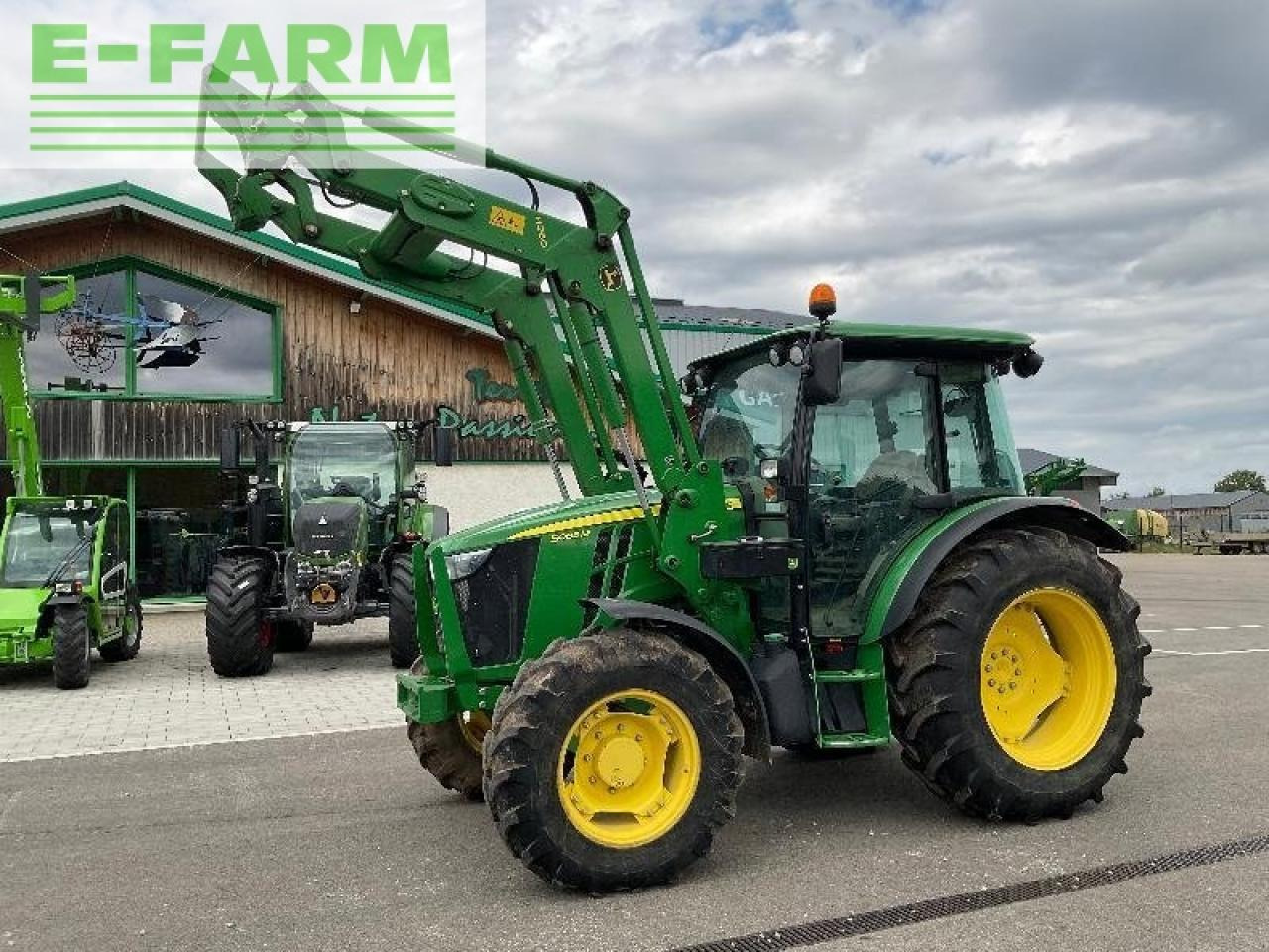 John Deere marque john deere - Traktor: slika John Deere marque john deere - Traktor John Deere marque john deere - Traktor: slika John Deere marque john deere - Traktor