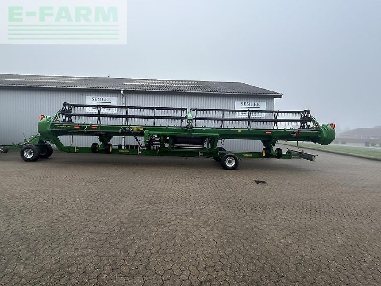 Kombajn za žetvu John Deere s690: slika Kombajn za žetvu John Deere s690 Kombajn za žetvu John Deere s690: slika Kombajn za žetvu John Deere s690