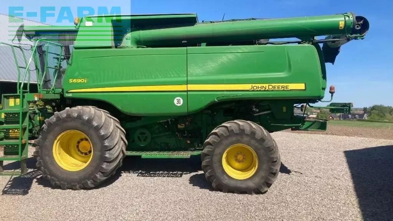 John Deere s690i - Kombajn za žetvu: slika John Deere s690i - Kombajn za žetvu John Deere s690i - Kombajn za žetvu: slika John Deere s690i - Kombajn za žetvu