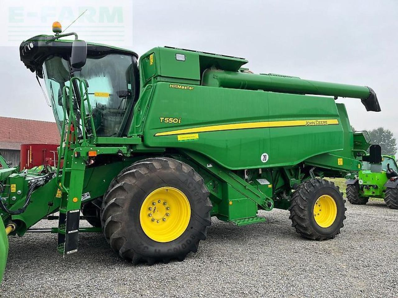 John Deere t550 hm (my19) - Kombajn za žetvu: slika John Deere t550 hm (my19) - Kombajn za žetvu John Deere t550 hm (my19) - Kombajn za žetvu: slika John Deere t550 hm (my19) - Kombajn za žetvu