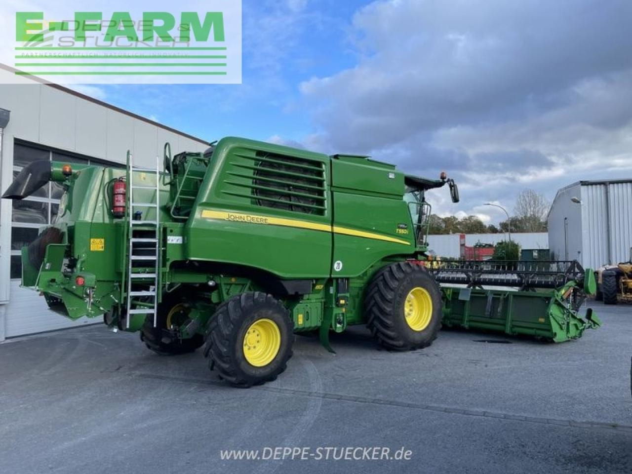John Deere t550 mit 622r - Kombajn za žetvu: slika John Deere t550 mit 622r - Kombajn za žetvu John Deere t550 mit 622r - Kombajn za žetvu: slika John Deere t550 mit 622r - Kombajn za žetvu