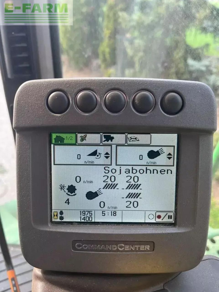 John Deere t560 - Kombajn za žetvu: slika John Deere t560 - Kombajn za žetvu John Deere t560 - Kombajn za žetvu: slika John Deere t560 - Kombajn za žetvu