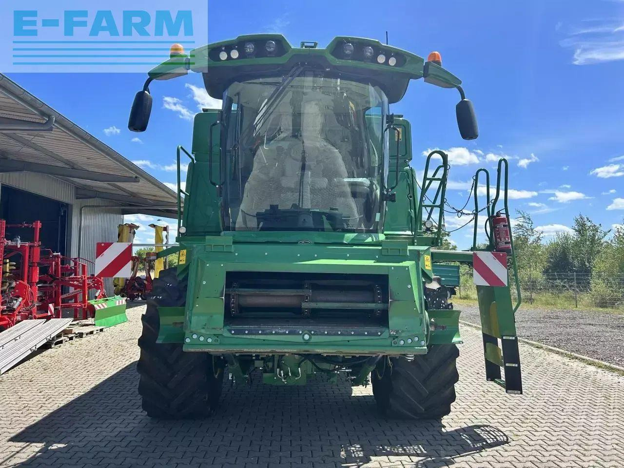 John Deere t560 - Kombajn za žetvu: slika John Deere t560 - Kombajn za žetvu John Deere t560 - Kombajn za žetvu: slika John Deere t560 - Kombajn za žetvu