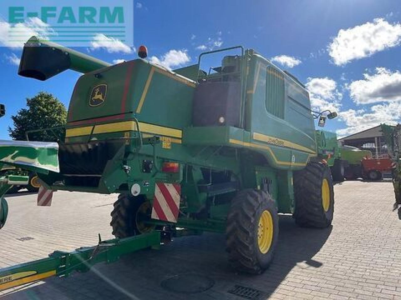 John Deere t560 i hill master - Kombajn za žetvu: slika John Deere t560 i hill master - Kombajn za žetvu John Deere t560 i hill master - Kombajn za žetvu: slika John Deere t560 i hill master - Kombajn za žetvu