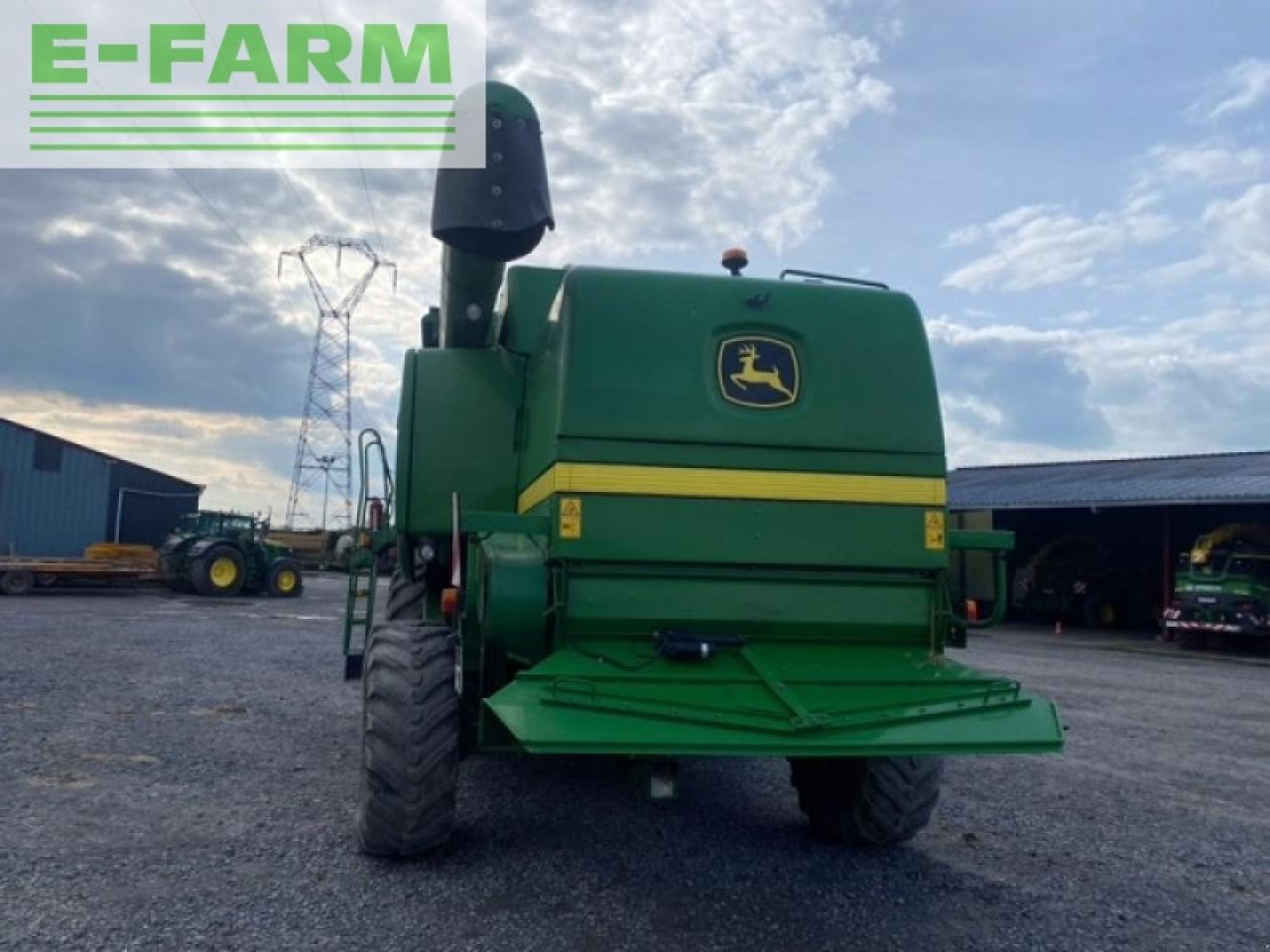 John Deere t660 - Kombajn za žetvu: slika John Deere t660 - Kombajn za žetvu John Deere t660 - Kombajn za žetvu: slika John Deere t660 - Kombajn za žetvu
