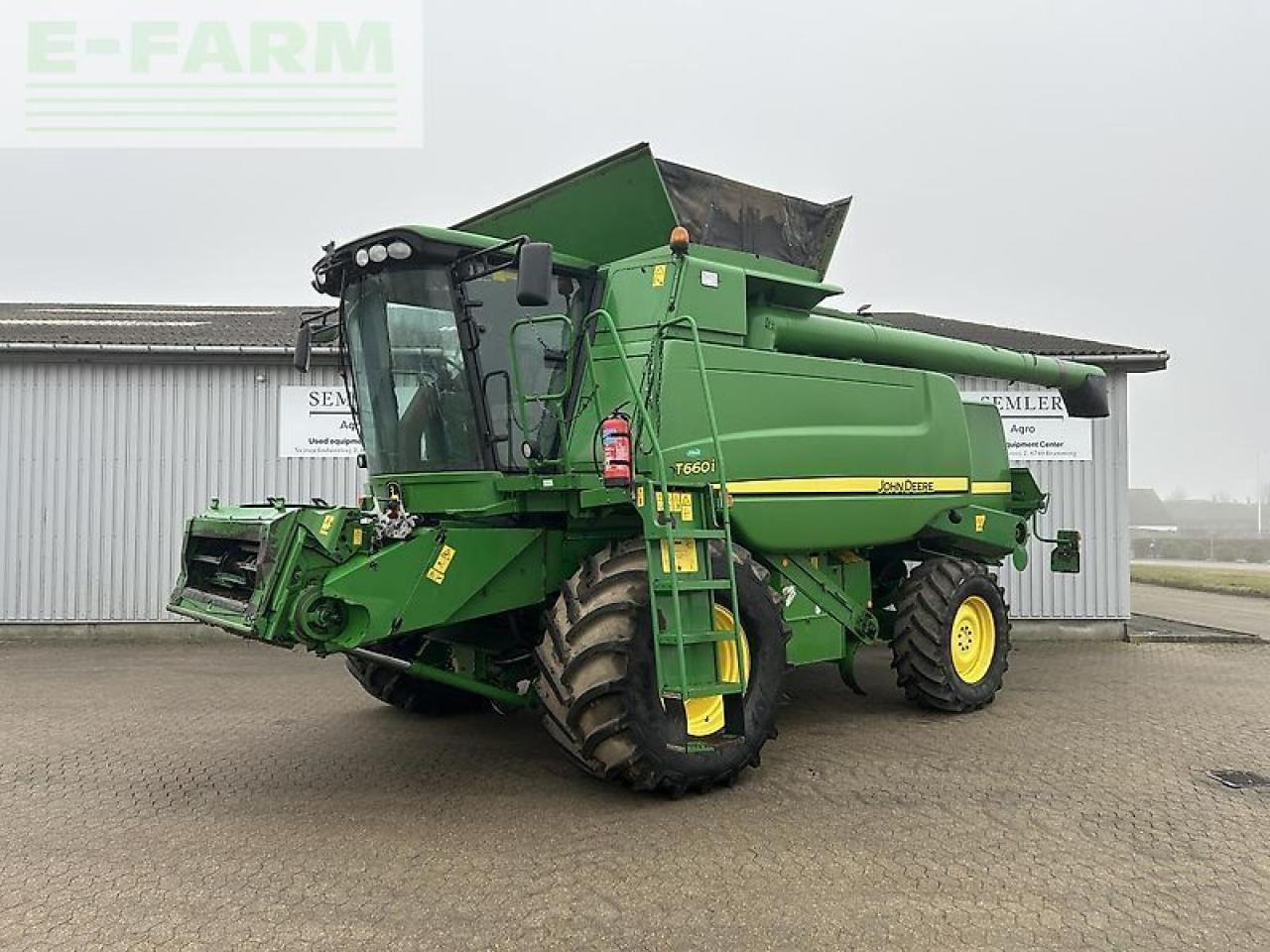 John Deere t660 - Kombajn za žetvu: slika John Deere t660 - Kombajn za žetvu John Deere t660 - Kombajn za žetvu: slika John Deere t660 - Kombajn za žetvu