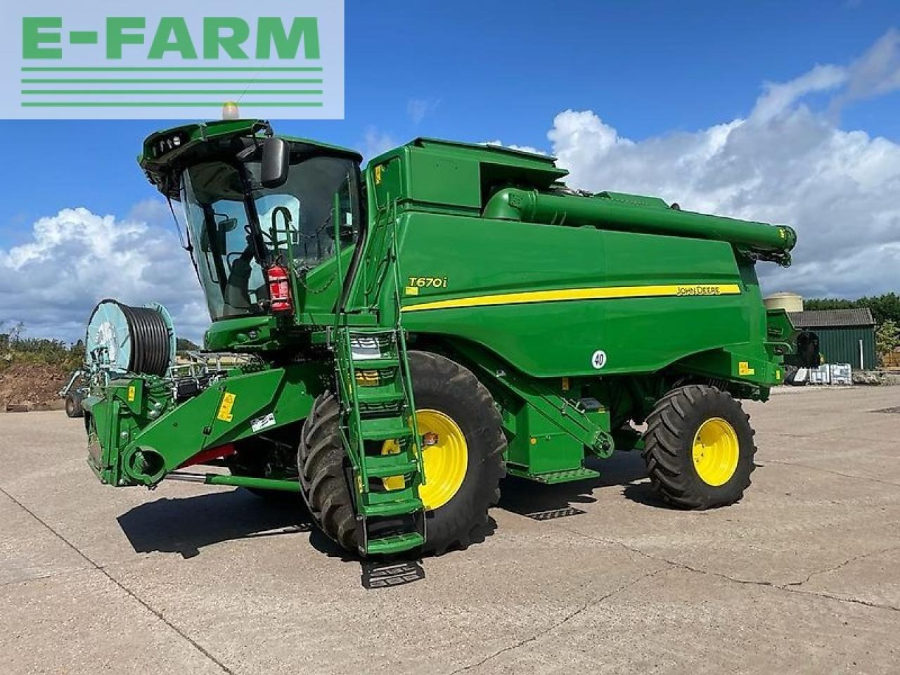 John Deere t670i - Kombajn za žetvu: slika John Deere t670i - Kombajn za žetvu John Deere t670i - Kombajn za žetvu: slika John Deere t670i - Kombajn za žetvu