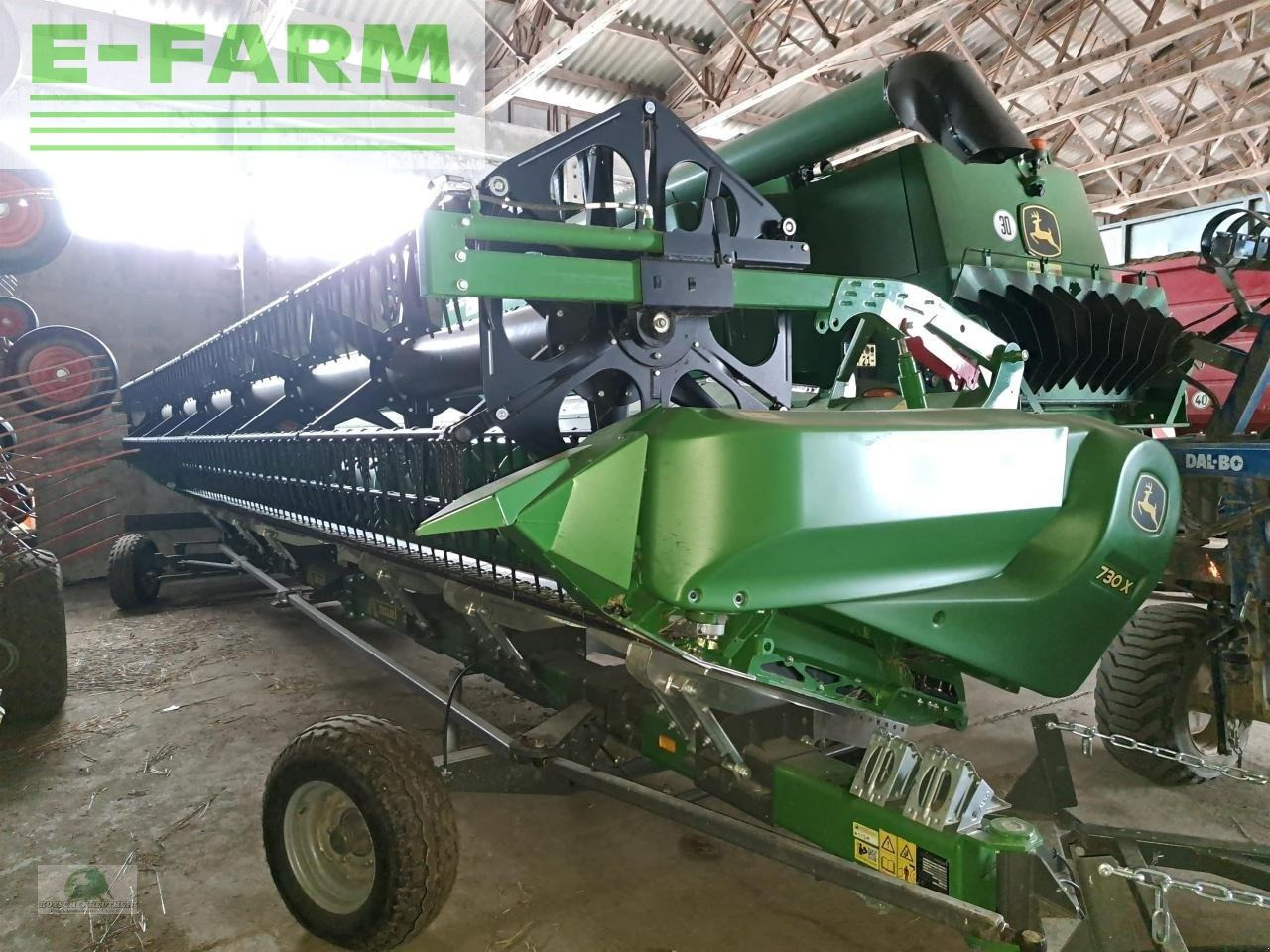 John Deere t670i hm - Kombajn za žetvu: slika John Deere t670i hm - Kombajn za žetvu John Deere t670i hm - Kombajn za žetvu: slika John Deere t670i hm - Kombajn za žetvu