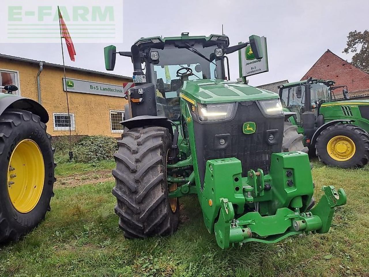 John Deere traktor 8r370 - Traktor: slika John Deere traktor 8r370 - Traktor John Deere traktor 8r370 - Traktor: slika John Deere traktor 8r370 - Traktor