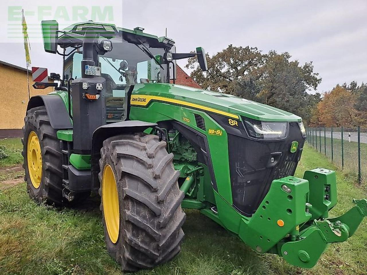 John Deere traktor 8r370 - Traktor: slika John Deere traktor 8r370 - Traktor John Deere traktor 8r370 - Traktor: slika John Deere traktor 8r370 - Traktor