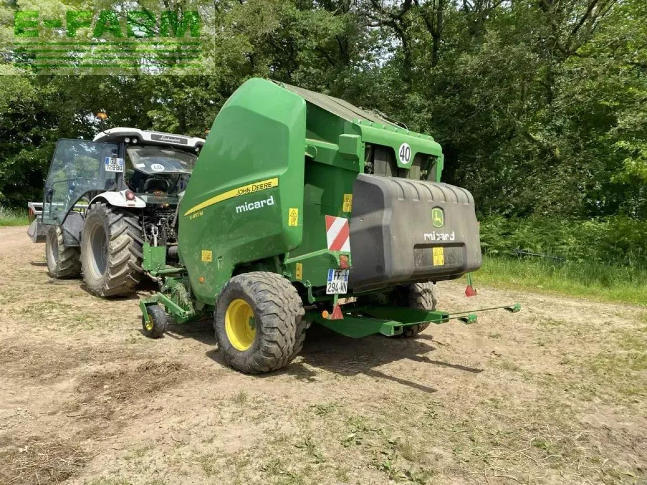 John Deere v 451 m maxicut 13 couteaux - Kvadratna balirka: slika John Deere v 451 m maxicut 13 couteaux - Kvadratna balirka John Deere v 451 m maxicut 13 couteaux - Kvadratna balirka: slika John Deere v 451 m maxicut 13 couteaux - Kvadratna balirka