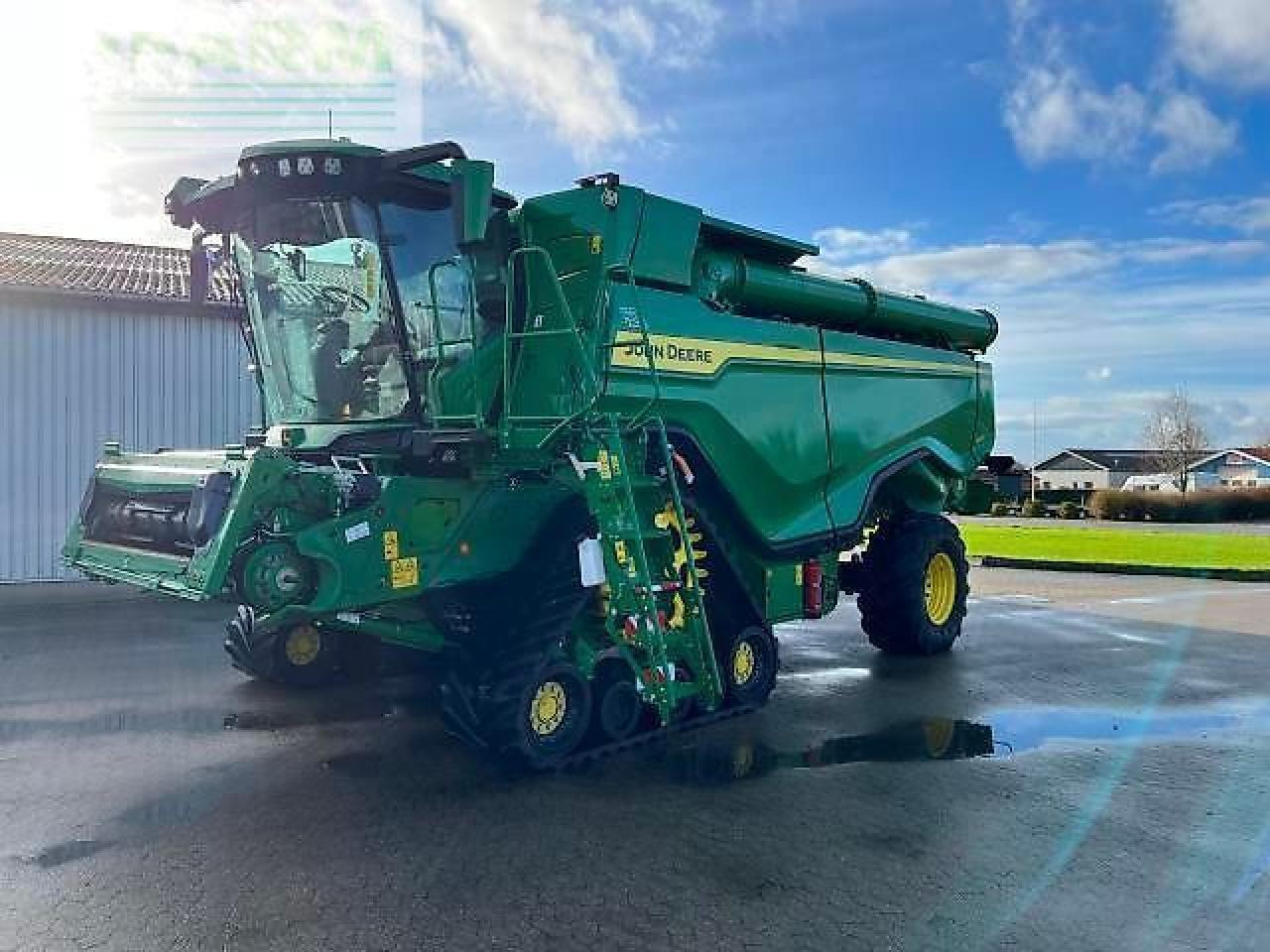 John Deere x9-1100 - Kombajn za žetvu: slika John Deere x9-1100 - Kombajn za žetvu John Deere x9-1100 - Kombajn za žetvu: slika John Deere x9-1100 - Kombajn za žetvu
