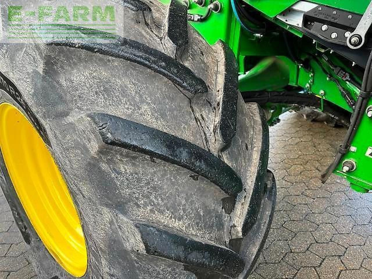 John Deere x9-1100 - Kombajn za žetvu: slika John Deere x9-1100 - Kombajn za žetvu John Deere x9-1100 - Kombajn za žetvu: slika John Deere x9-1100 - Kombajn za žetvu