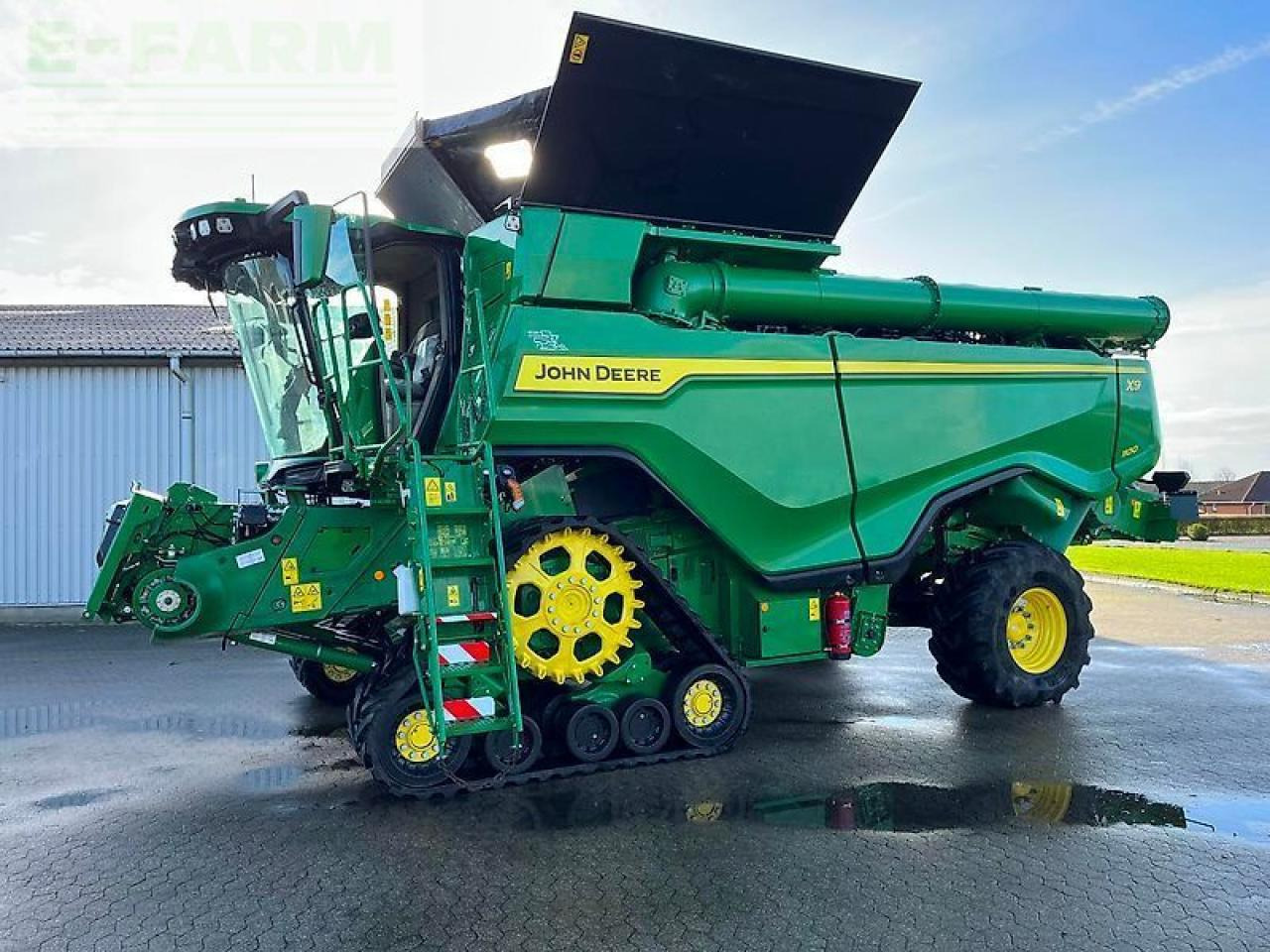 John Deere x9-1100 - Kombajn za žetvu: slika John Deere x9-1100 - Kombajn za žetvu John Deere x9-1100 - Kombajn za žetvu: slika John Deere x9-1100 - Kombajn za žetvu