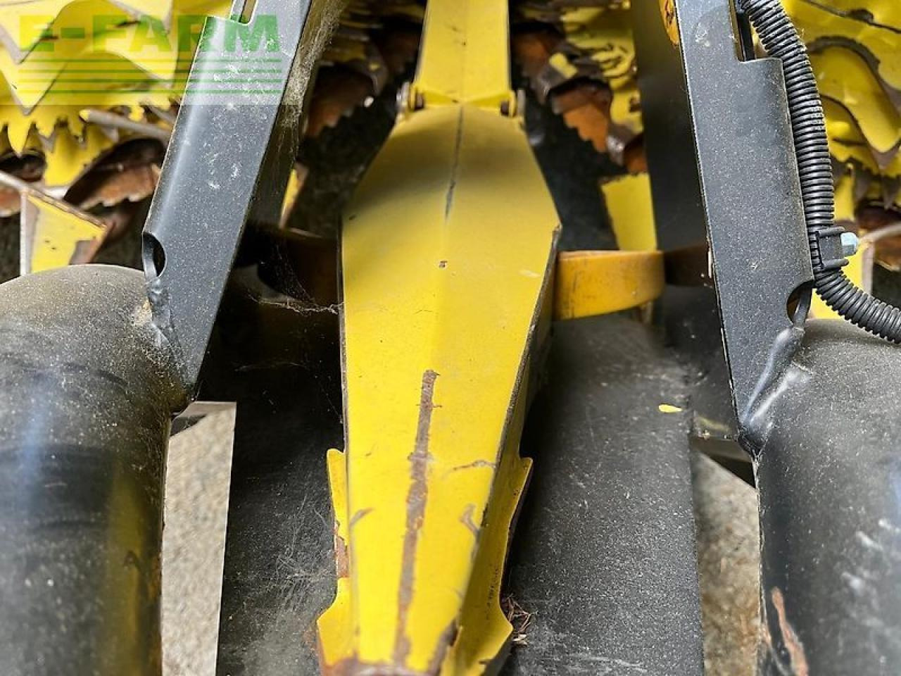 Kemper 490 plus - Priključak za silažni kombajn: slika Kemper 490 plus - Priključak za silažni kombajn Kemper 490 plus - Priključak za silažni kombajn: slika Kemper 490 plus - Priključak za silažni kombajn