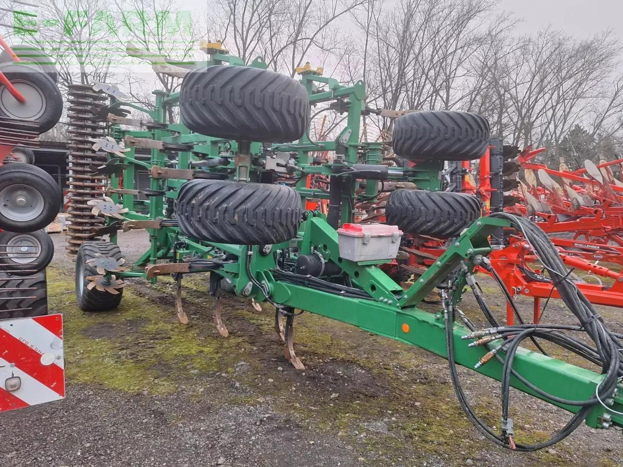 Kerner x3 - Kultivator: slika Kerner x3 - Kultivator Kerner x3 - Kultivator: slika Kerner x3 - Kultivator