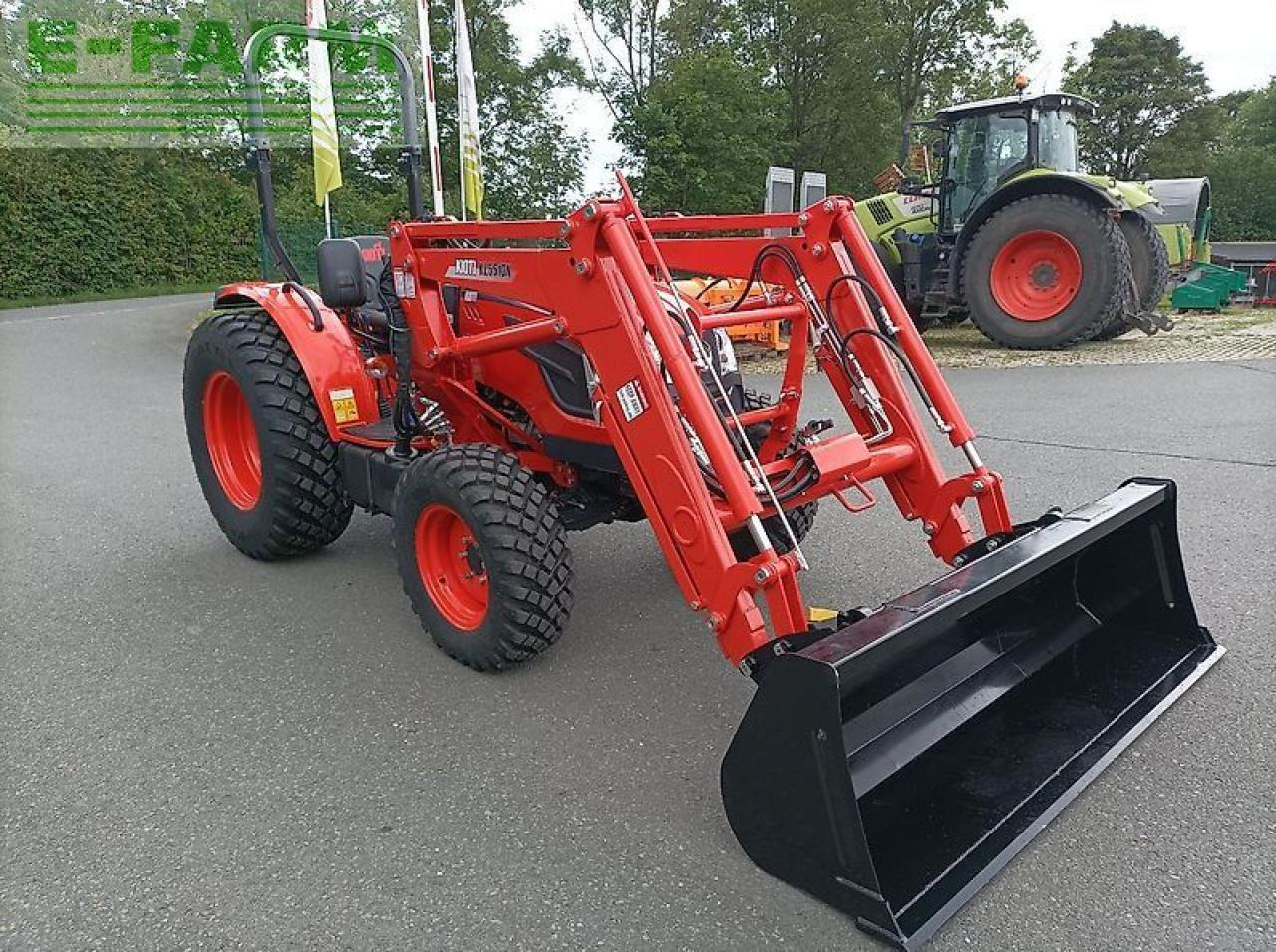 Kioti dk 4520 hs-eu - Traktor: slika Kioti dk 4520 hs-eu - Traktor Kioti dk 4520 hs-eu - Traktor: slika Kioti dk 4520 hs-eu - Traktor