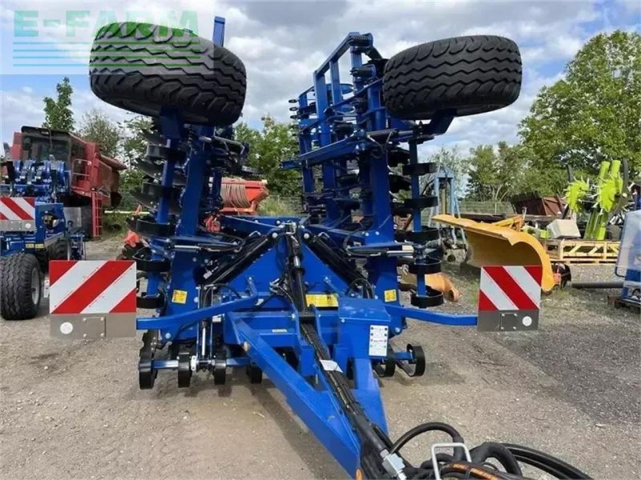 Köckerling rebell classic 600 t 2.0 front levelboard - Oprema za obradu tla: slika Köckerling rebell classic 600 t 2.0 front levelboard - Oprema za obradu tla Köckerling rebell classic 600 t 2.0 front levelboard - Oprema za obradu tla: slika Köckerling rebell classic 600 t 2.0 front levelboard - Oprema za obradu tla