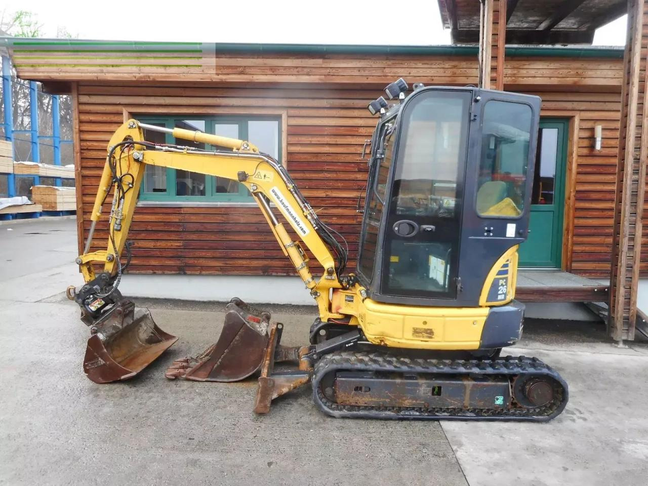 Komatsu pc 26mr-3 ( 2.710kg ) mit powertilt - Mini bager: slika Komatsu pc 26mr-3 ( 2.710kg ) mit powertilt - Mini bager Komatsu pc 26mr-3 ( 2.710kg ) mit powertilt - Mini bager: slika Komatsu pc 26mr-3 ( 2.710kg ) mit powertilt - Mini bager