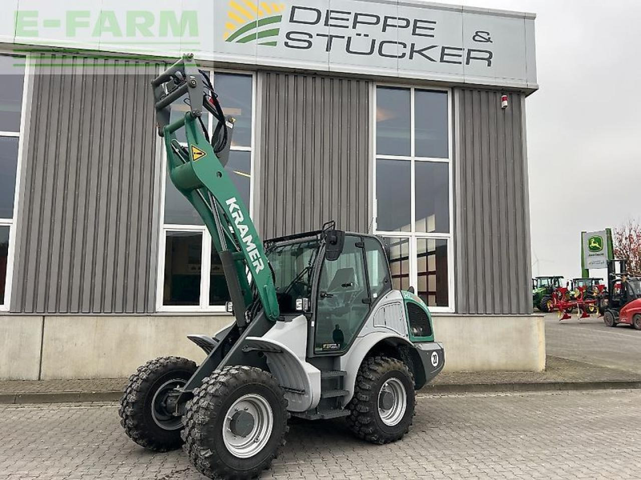 Kramer kl 43.8l - Mini bager: slika Kramer kl 43.8l - Mini bager Kramer kl 43.8l - Mini bager: slika Kramer kl 43.8l - Mini bager