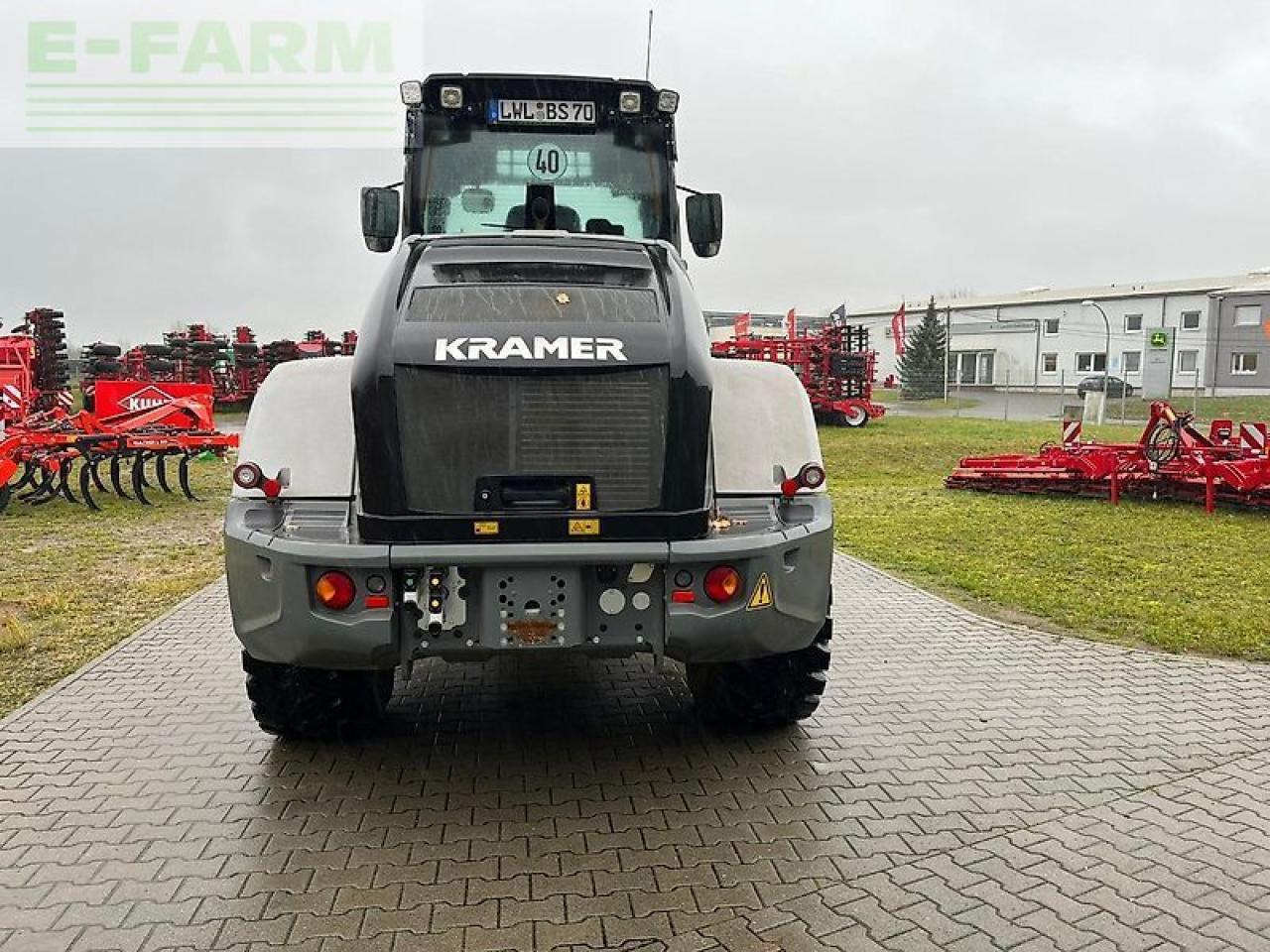 Kramer kl 70.8 - Mini bager: slika Kramer kl 70.8 - Mini bager Kramer kl 70.8 - Mini bager: slika Kramer kl 70.8 - Mini bager