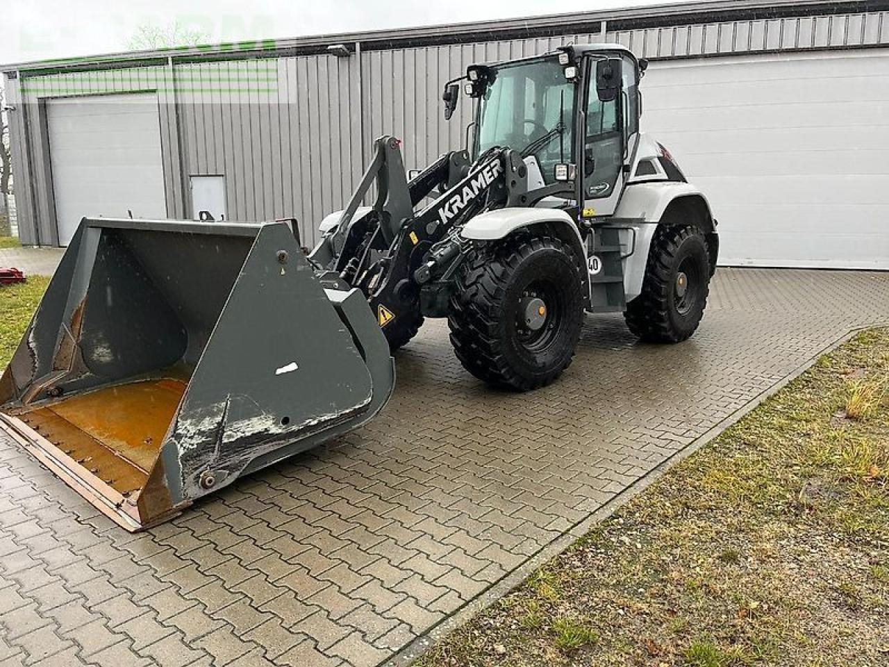 Kramer kl 70.8 - Mini bager: slika Kramer kl 70.8 - Mini bager Kramer kl 70.8 - Mini bager: slika Kramer kl 70.8 - Mini bager