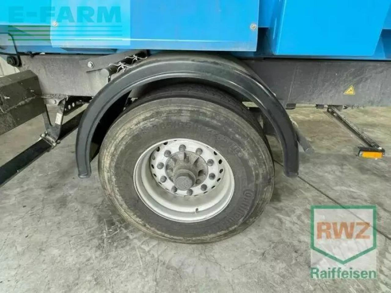 Nagibna prikolica za poljoprivredna gospodarstva/ Istovarivač Krampe bb 460 muldenkipper: slika Nagibna prikolica za poljoprivredna gospodarstva/ Istovarivač Krampe bb 460 muldenkipper