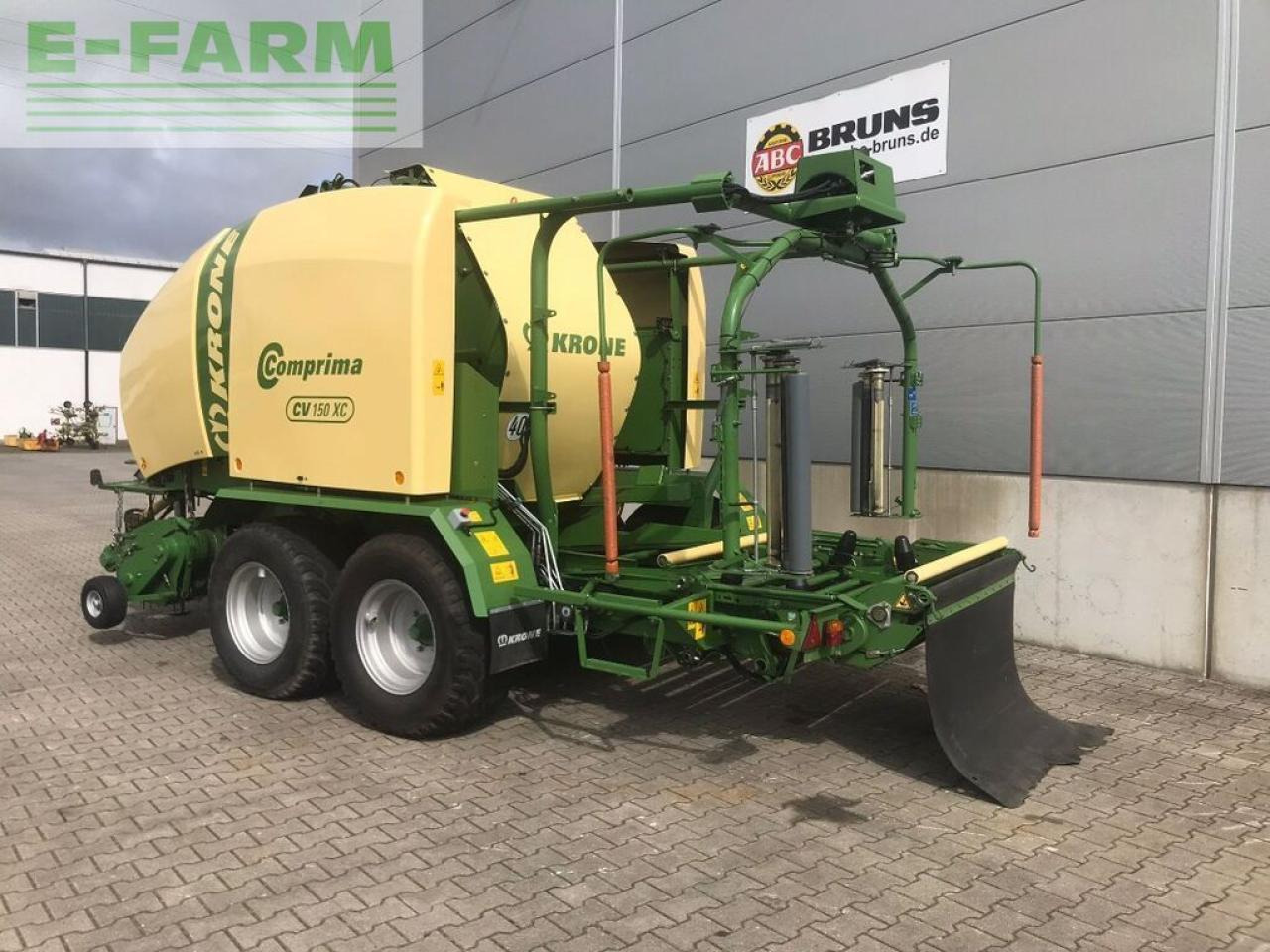 Krone comprima cv 150xc - Kvadratna balirka: slika Krone comprima cv 150xc - Kvadratna balirka Krone comprima cv 150xc - Kvadratna balirka: slika Krone comprima cv 150xc - Kvadratna balirka