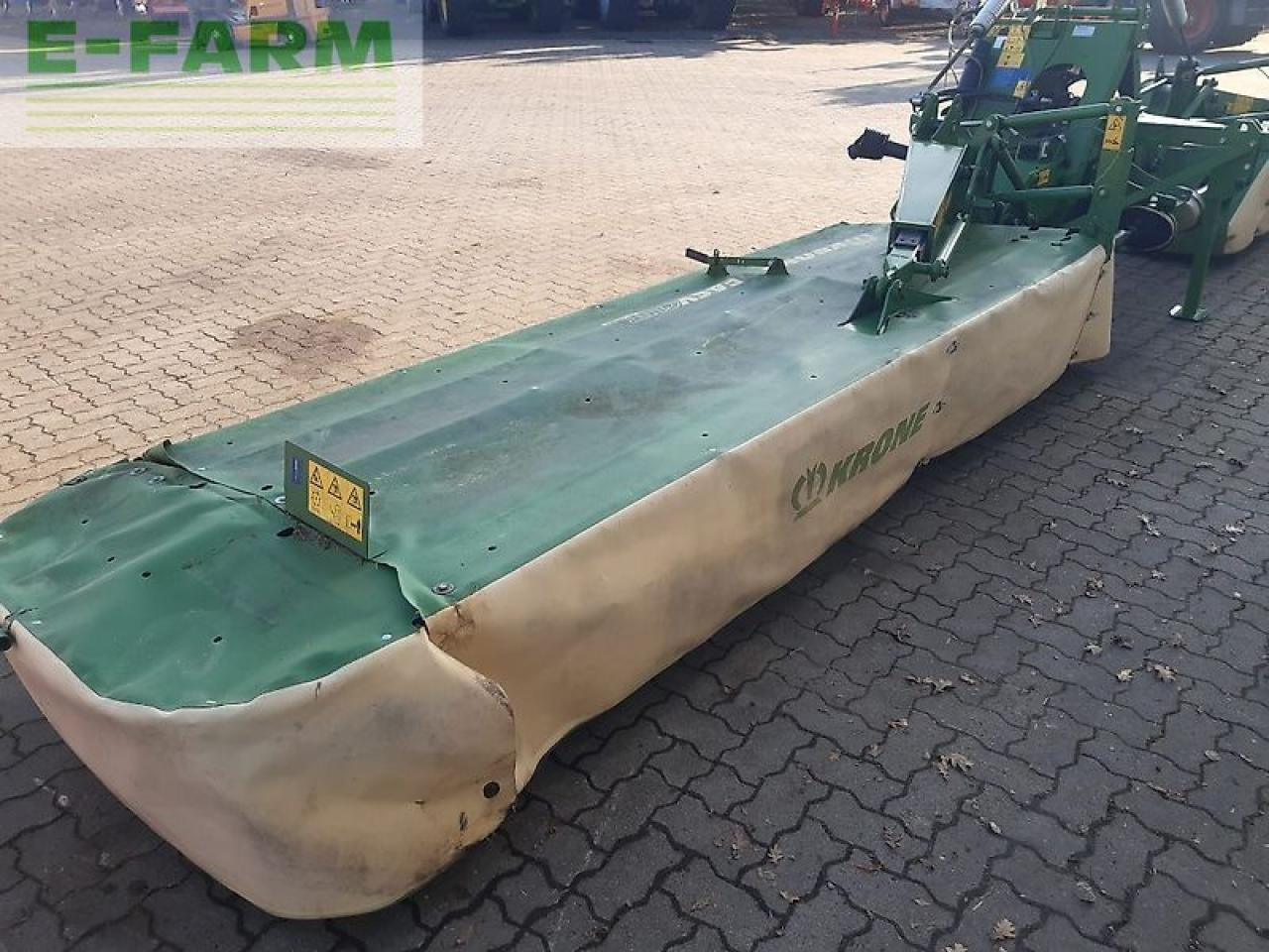 Krone easy cut b 970 - Kosilica: slika Krone easy cut b 970 - Kosilica Krone easy cut b 970 - Kosilica: slika Krone easy cut b 970 - Kosilica