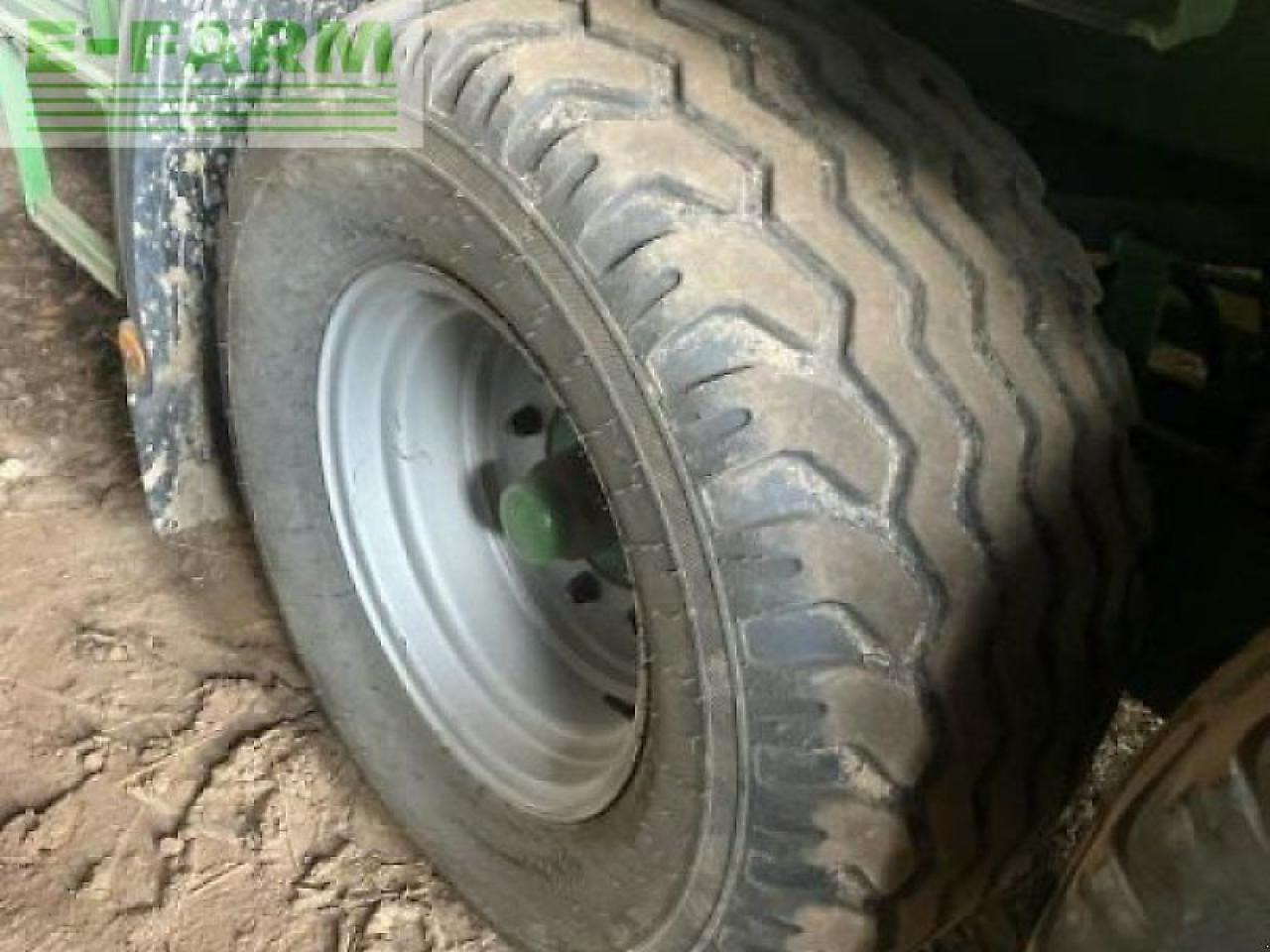 Krone gebr. comprima cv150xc presse - Kvadratna balirka: slika Krone gebr. comprima cv150xc presse - Kvadratna balirka Krone gebr. comprima cv150xc presse - Kvadratna balirka: slika Krone gebr. comprima cv150xc presse - Kvadratna balirka