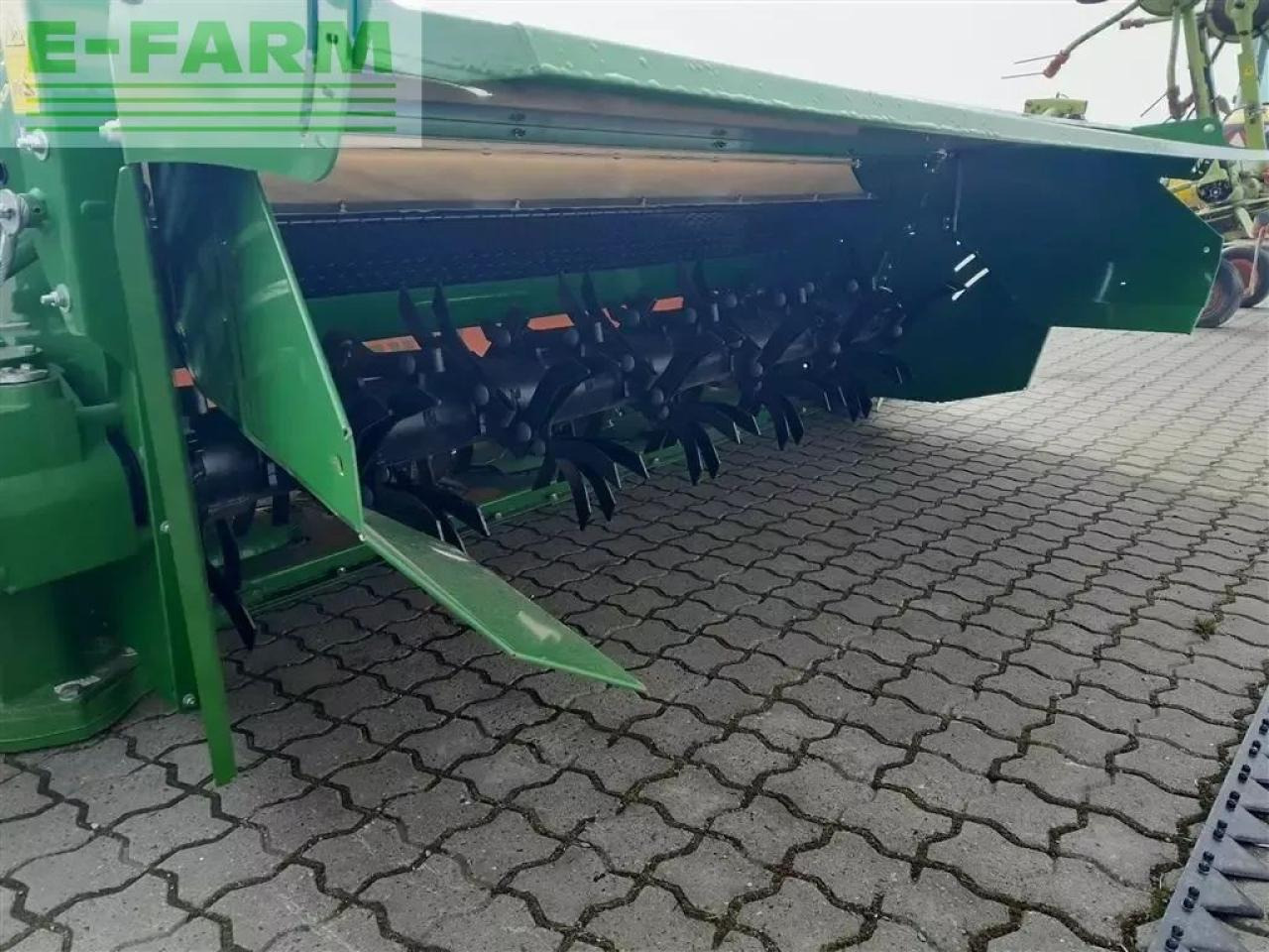 Kosilica Krone r 320 cv: slika Kosilica Krone r 320 cv