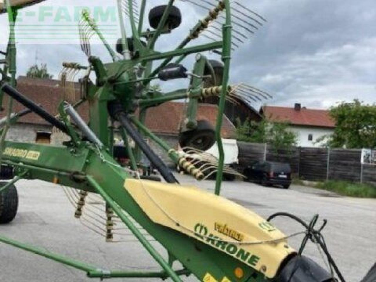 Krone swadro ts 680 - Prevrtač sijena/ Grabulje: slika Krone swadro ts 680 - Prevrtač sijena/ Grabulje Krone swadro ts 680 - Prevrtač sijena/ Grabulje: slika Krone swadro ts 680 - Prevrtač sijena/ Grabulje