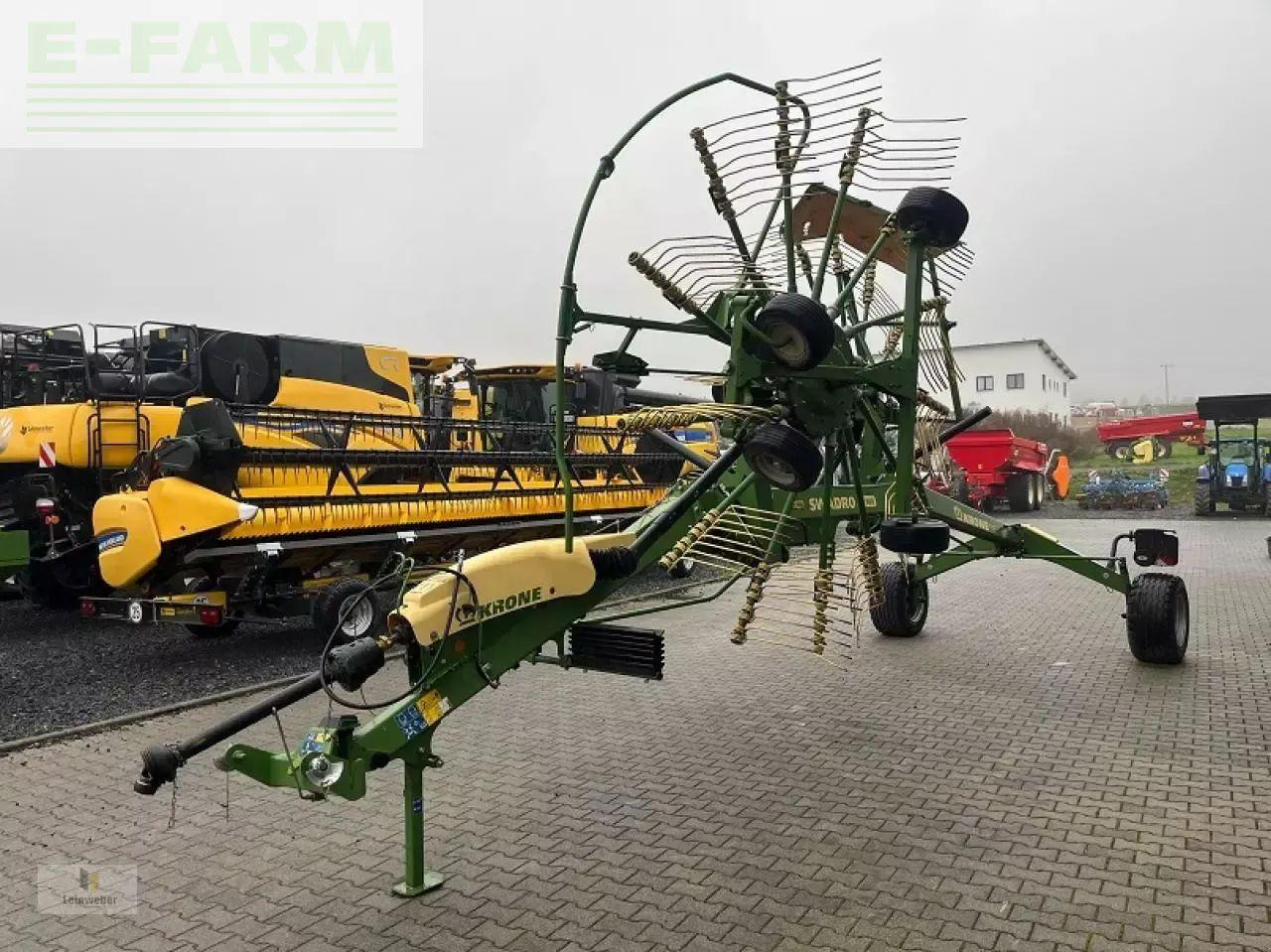 Krone swadro ts 680 - Prevrtač sijena/ Grabulje: slika Krone swadro ts 680 - Prevrtač sijena/ Grabulje Krone swadro ts 680 - Prevrtač sijena/ Grabulje: slika Krone swadro ts 680 - Prevrtač sijena/ Grabulje