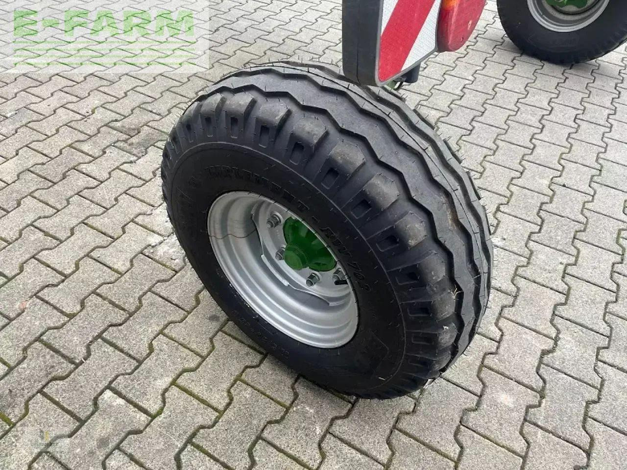 Krone swadro ts 740 - Prevrtač sijena/ Grabulje: slika Krone swadro ts 740 - Prevrtač sijena/ Grabulje Krone swadro ts 740 - Prevrtač sijena/ Grabulje: slika Krone swadro ts 740 - Prevrtač sijena/ Grabulje