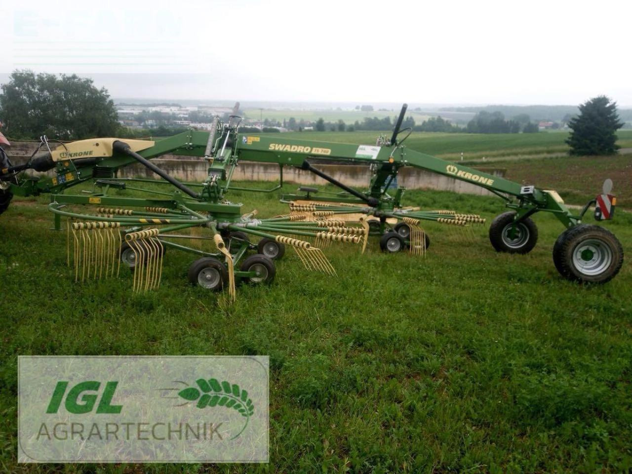 Krone swadro ts 740 - Prevrtač sijena/ Grabulje: slika Krone swadro ts 740 - Prevrtač sijena/ Grabulje Krone swadro ts 740 - Prevrtač sijena/ Grabulje: slika Krone swadro ts 740 - Prevrtač sijena/ Grabulje