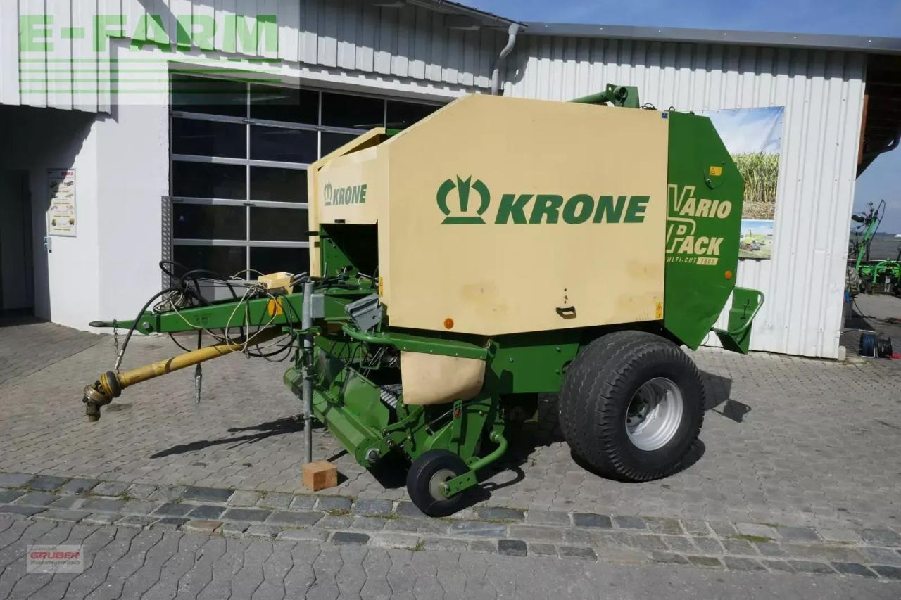 Krone vario pack 1500 mc - Kvadratna balirka: slika Krone vario pack 1500 mc - Kvadratna balirka Krone vario pack 1500 mc - Kvadratna balirka: slika Krone vario pack 1500 mc - Kvadratna balirka