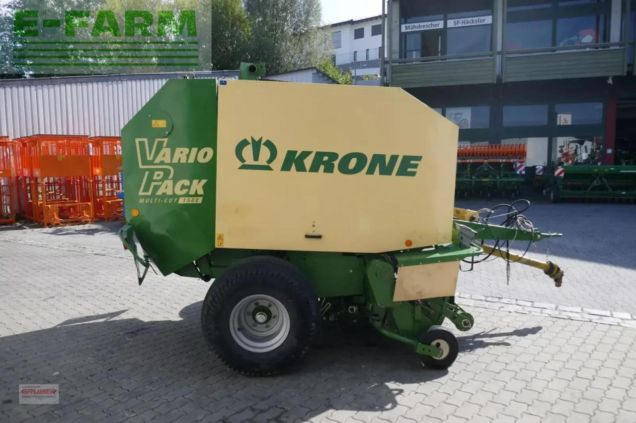 Krone vario pack 1500 mc - Kvadratna balirka: slika Krone vario pack 1500 mc - Kvadratna balirka Krone vario pack 1500 mc - Kvadratna balirka: slika Krone vario pack 1500 mc - Kvadratna balirka