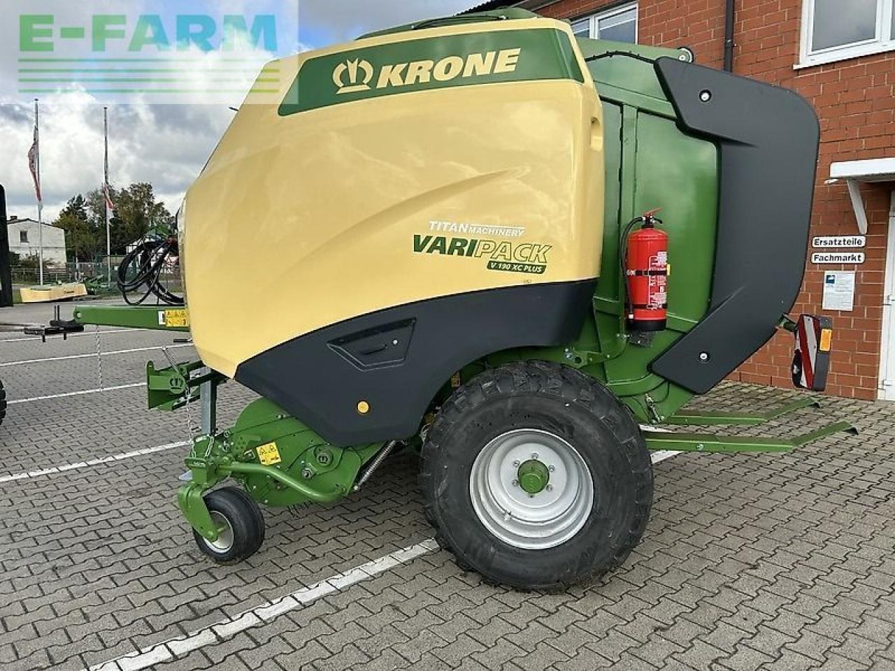 Krone varipack v 190 xc plus - Kvadratna balirka: slika Krone varipack v 190 xc plus - Kvadratna balirka Krone varipack v 190 xc plus - Kvadratna balirka: slika Krone varipack v 190 xc plus - Kvadratna balirka