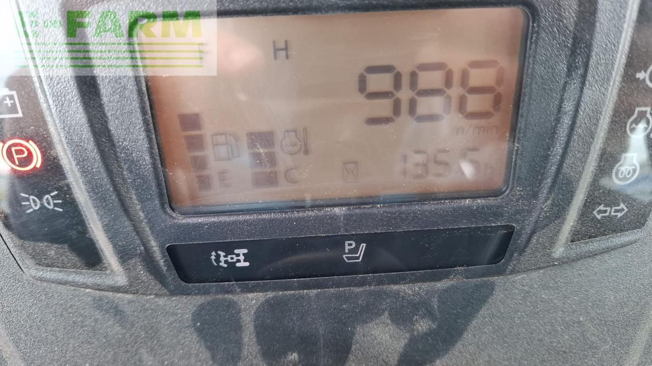 Traktor Kubota b2231 h: slika Traktor Kubota b2231 h