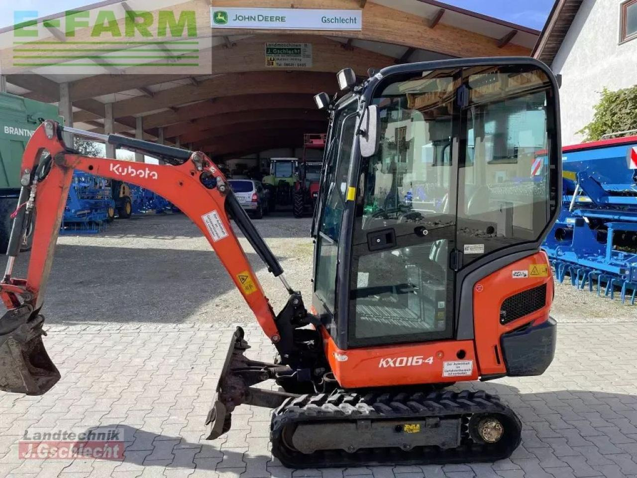 Kubota kx016-4 - Mini bager: slika Kubota kx016-4 - Mini bager Kubota kx016-4 - Mini bager: slika Kubota kx016-4 - Mini bager