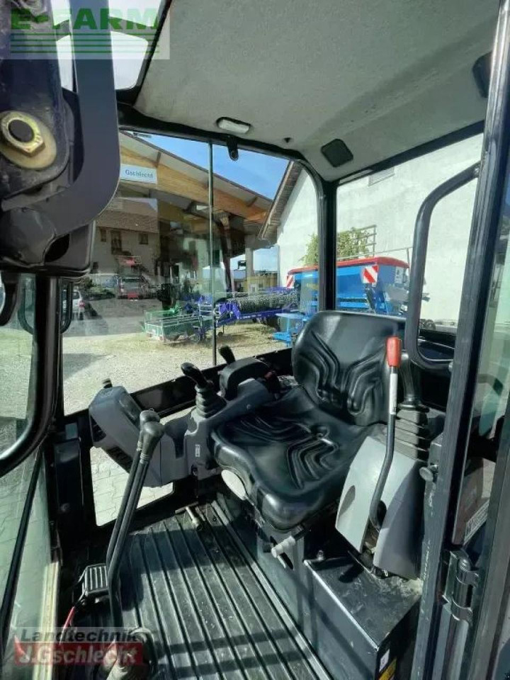 Kubota kx016-4 - Mini bager: slika Kubota kx016-4 - Mini bager Kubota kx016-4 - Mini bager: slika Kubota kx016-4 - Mini bager