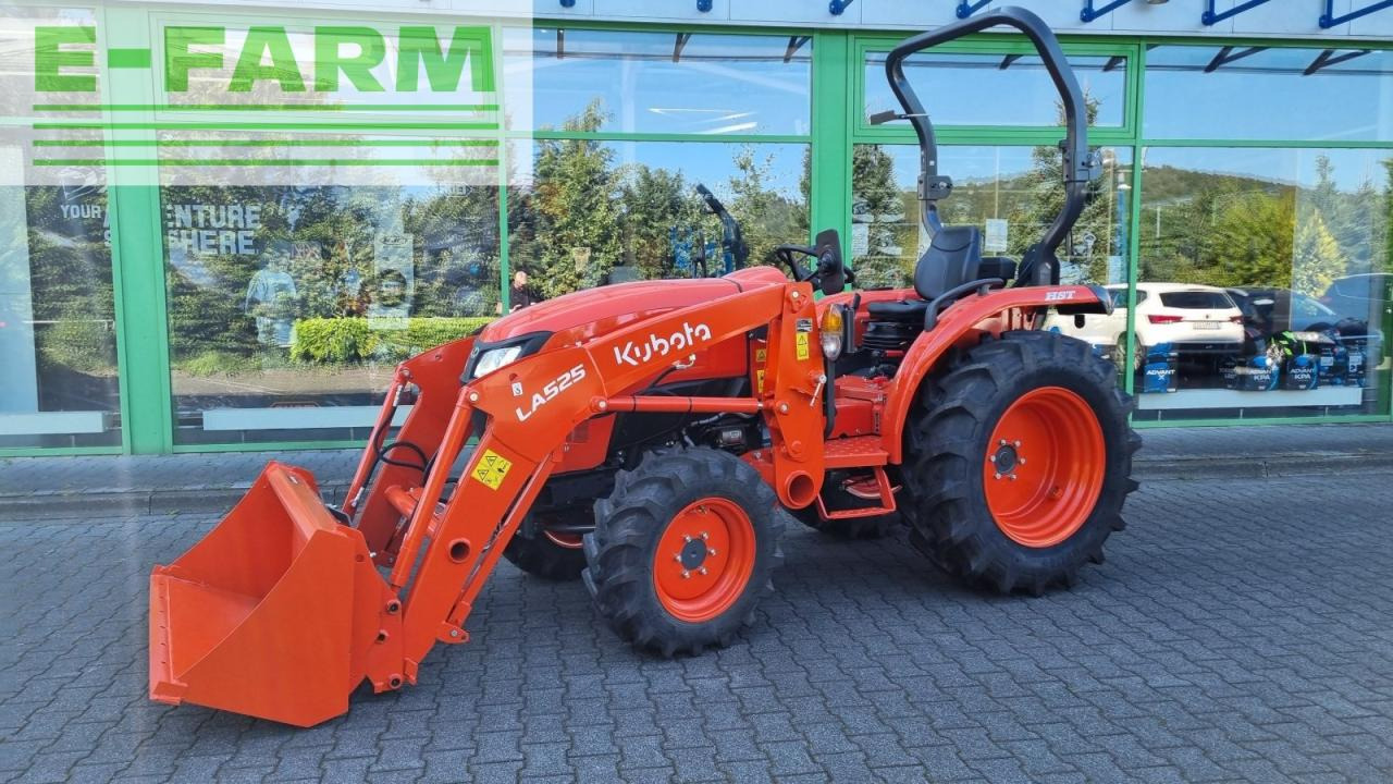 Kubota l1-382 hst frontlader - Traktor: slika Kubota l1-382 hst frontlader - Traktor Kubota l1-382 hst frontlader - Traktor: slika Kubota l1-382 hst frontlader - Traktor
