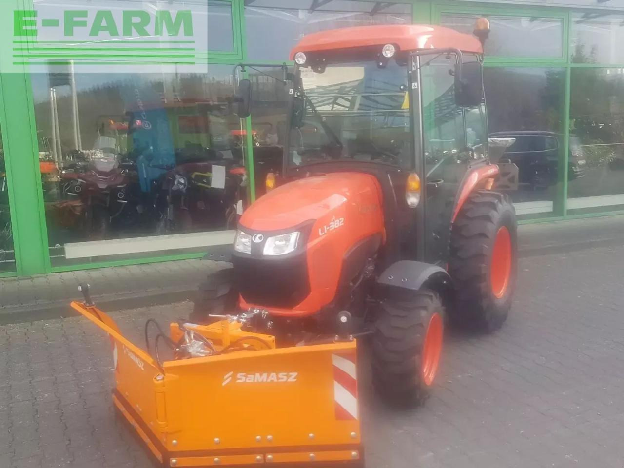 Kubota l1-382 winterdienstpaket - Traktor: slika Kubota l1-382 winterdienstpaket - Traktor Kubota l1-382 winterdienstpaket - Traktor: slika Kubota l1-382 winterdienstpaket - Traktor