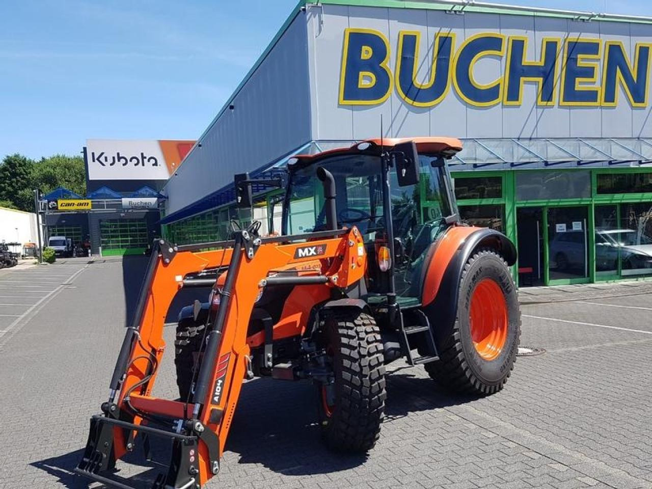 Kubota m4-073 cab 36x36 - Traktor: slika Kubota m4-073 cab 36x36 - Traktor Kubota m4-073 cab 36x36 - Traktor: slika Kubota m4-073 cab 36x36 - Traktor