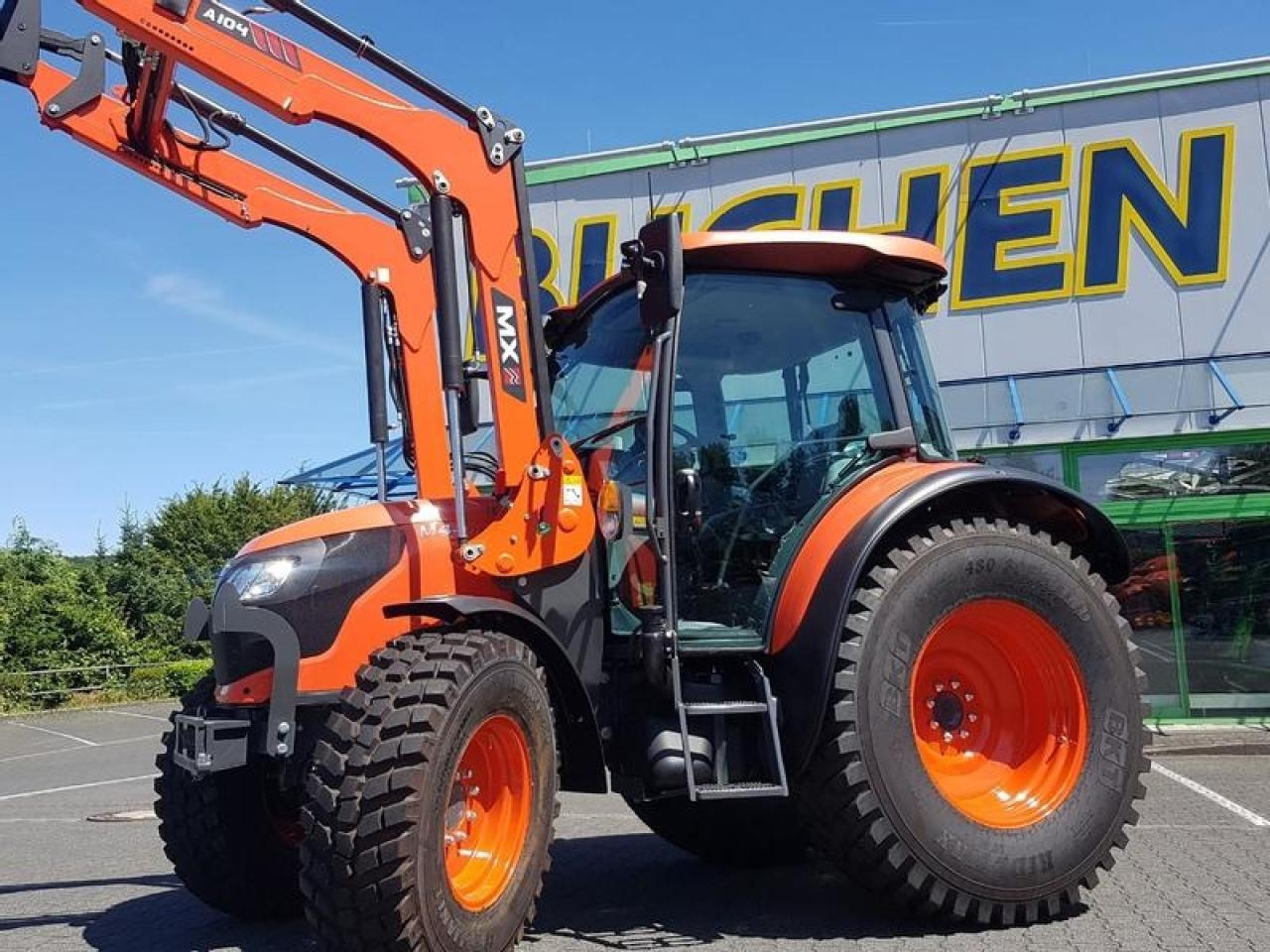 Kubota m4-073 cab 36x36 - Traktor: slika Kubota m4-073 cab 36x36 - Traktor Kubota m4-073 cab 36x36 - Traktor: slika Kubota m4-073 cab 36x36 - Traktor