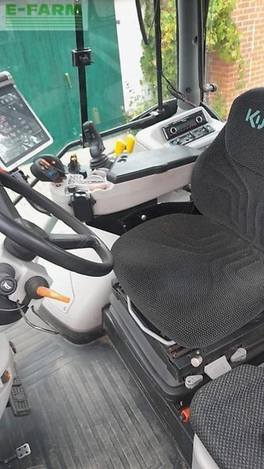 Kubota m7151 premium kvt - Traktor: slika Kubota m7151 premium kvt - Traktor Kubota m7151 premium kvt - Traktor: slika Kubota m7151 premium kvt - Traktor
