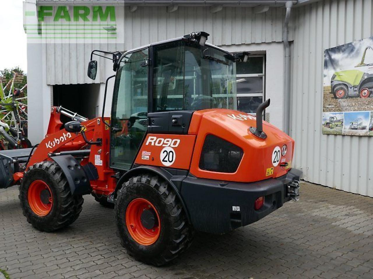 Kubota r090 - Mini bager: slika Kubota r090 - Mini bager Kubota r090 - Mini bager: slika Kubota r090 - Mini bager