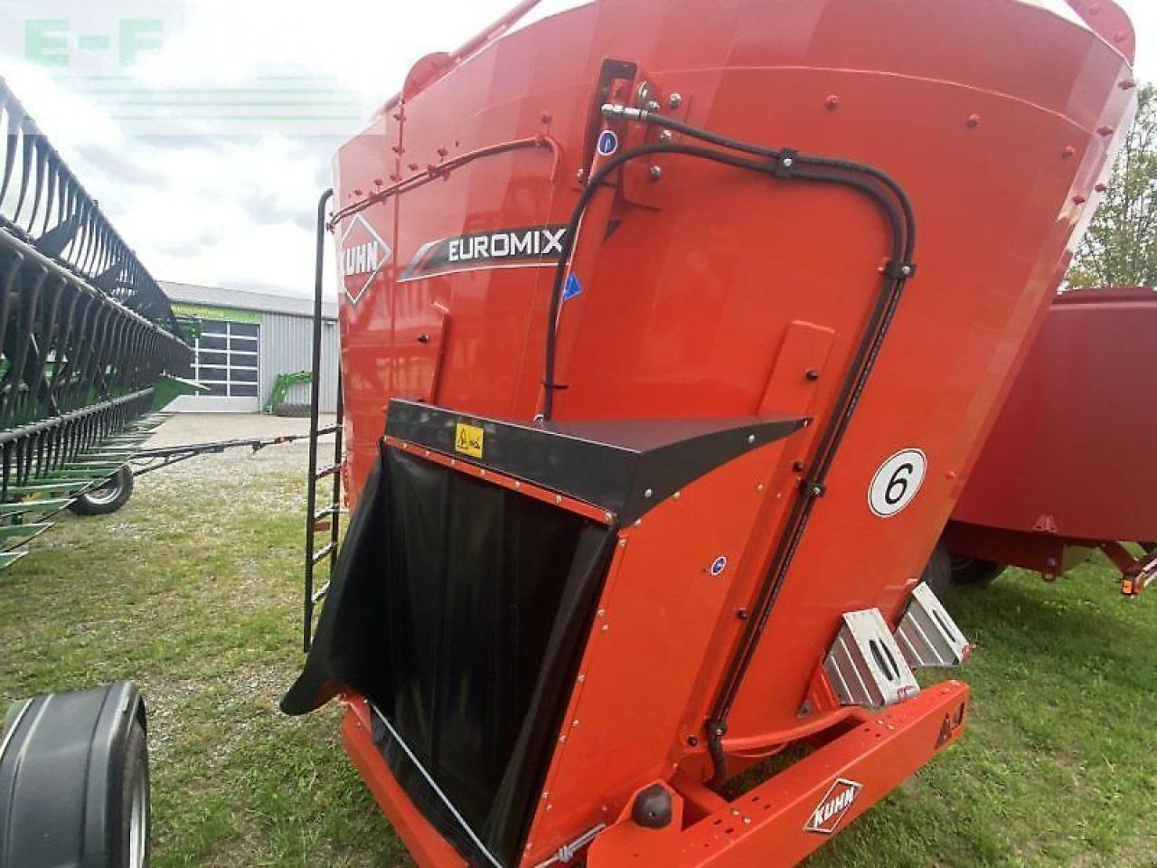 Kuhn 1070 euromix - Oprema za stoku: slika Kuhn 1070 euromix - Oprema za stoku Kuhn 1070 euromix - Oprema za stoku: slika Kuhn 1070 euromix - Oprema za stoku
