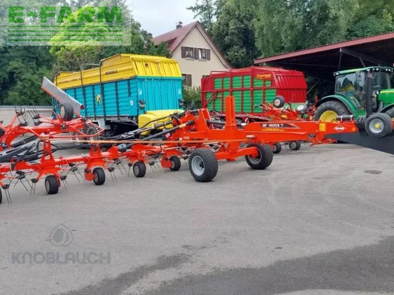Kuhn 15003 t - Prevrtač sijena/ Grabulje: slika Kuhn 15003 t - Prevrtač sijena/ Grabulje Kuhn 15003 t - Prevrtač sijena/ Grabulje: slika Kuhn 15003 t - Prevrtač sijena/ Grabulje