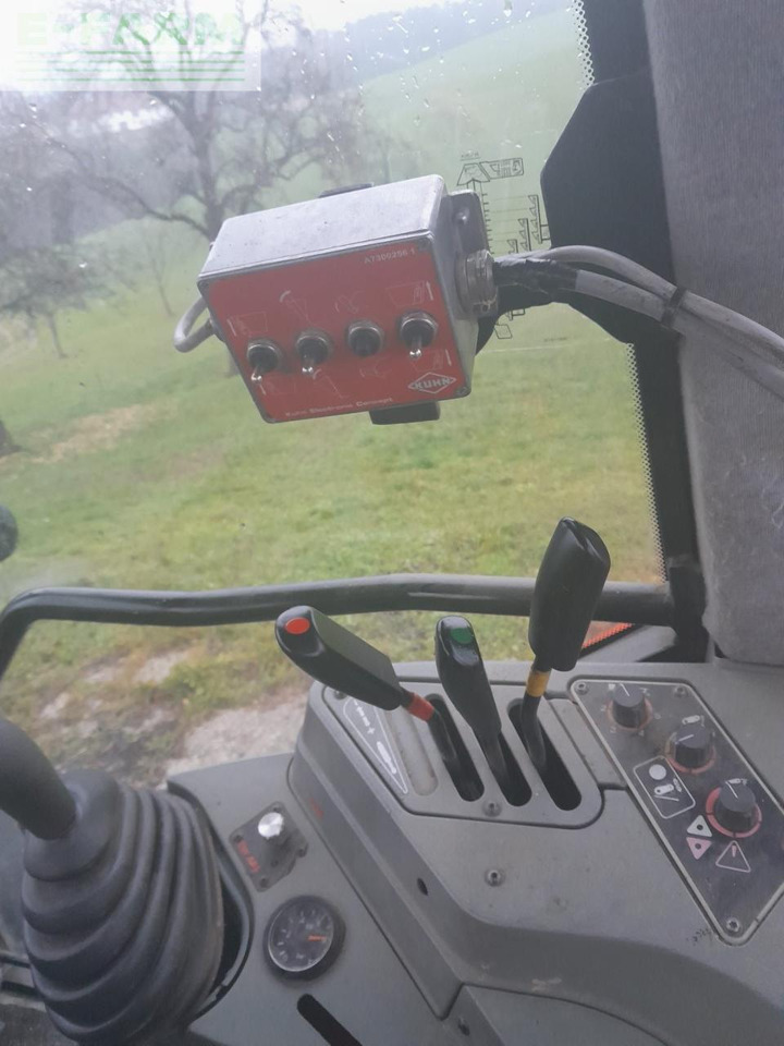 Kuhn Euromix 1040 - Oprema za stoku: slika Kuhn Euromix 1040 - Oprema za stoku Kuhn Euromix 1040 - Oprema za stoku: slika Kuhn Euromix 1040 - Oprema za stoku